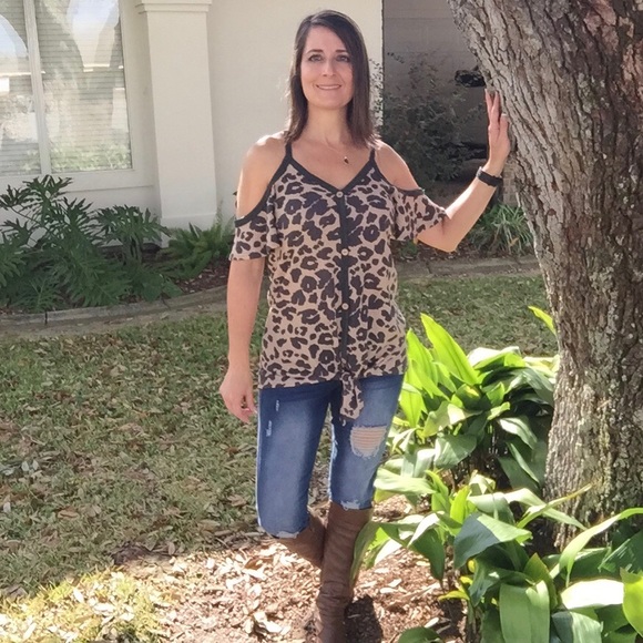 ❤️‍🔥Cold Shoulder Animal Print Waffle Flutter 0919 - Picture 7 of 9